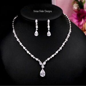 Bridal jewelry set necklace earrings Wedding Teardrop CZ mother of the Bride